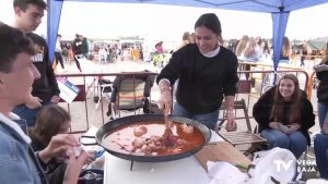 El concurso de paellas Fiestas Patronales vuelve a reunir a miles de personas