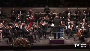 La Orquesta Sinfónica de Torrevieja llena el Auditorio con el concierto de Año Nuevo y Reyes