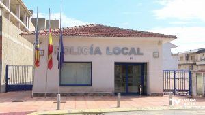 Detenido por intentar agredir a los agentes de la Policía Local de Cox-Granja