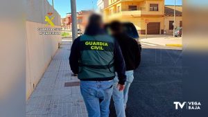 La Guardia Civil y la Policía Local de San Fulgencio desmantelan una banda dedicada al hurto agrícola en la Vega Baja