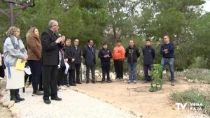 El Colegio Diocesano San José Obrero de Orihuela planta un esqueje de la higuera de Miguel Hernández