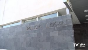 La Policía Local de Almoradí detiene a los ocupantes de una furgoneta presuntamente robada