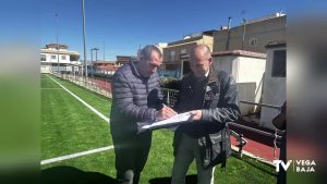 El Campo de Fútbol 7 Las Balsas de Cox renueva su césped artificial