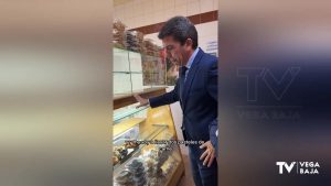 La visita de Carlos Mazón al Horno del Obispo de Orihuela se hace "viral" en Tik Tok