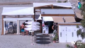 Se adjudican los contratos de los chiringuitos en cinco playas de Orihuela Costa