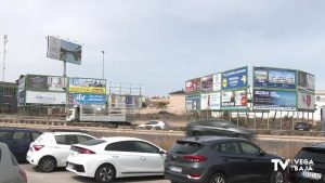 Antifraude exige al ayuntamiento de Orihuela que compruebe la legalidad de las vallas publicitarias de la costa