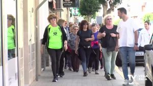 Almoradí fomenta la actividad física con "paseos saludables" entre vecinos