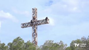 La Cruz de la Muela vuelve a iluminarse un año más