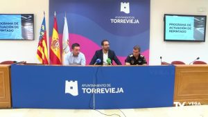 Se inicia el repintado de las marcas viales de Torrevieja: primero la Torreta III y zonas escolares